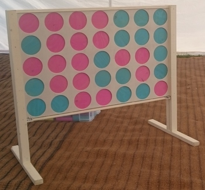 outdoor giant game connect 4 hire